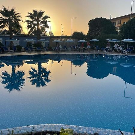 Hotel San Gaetano Гризолия Екстериор снимка