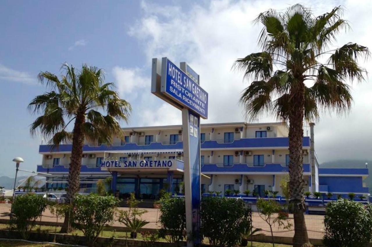 Hotel San Gaetano Гризолия Екстериор снимка